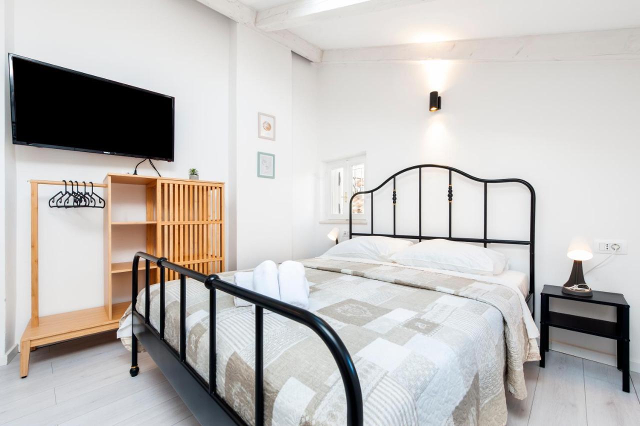 Cozy Garzoto Studios Ровінь Екстер'єр фото